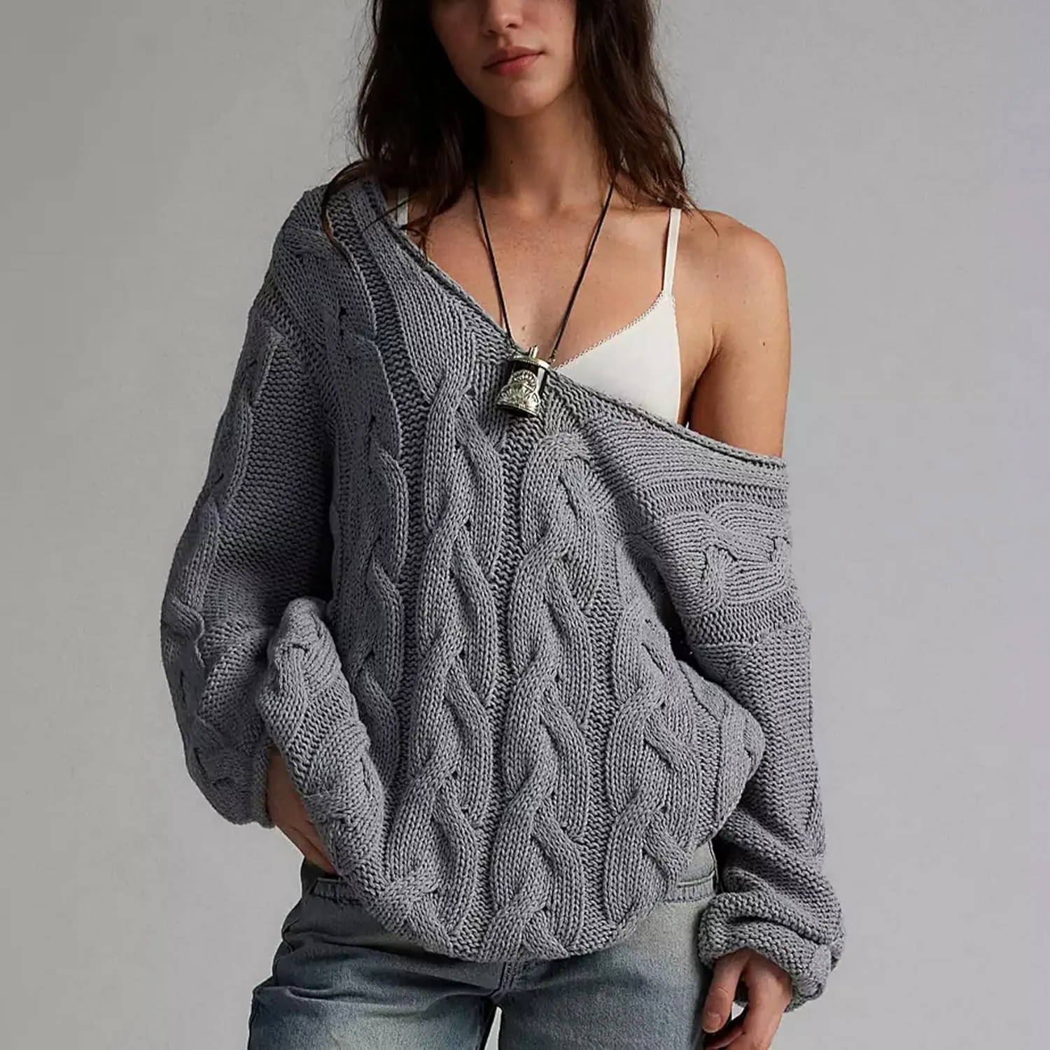 Womens Oversized Sweater Slouchy Wide V Neck Pullover Sweater Casual Long Sleeve Cable Knit Chunky Sweaters Tops